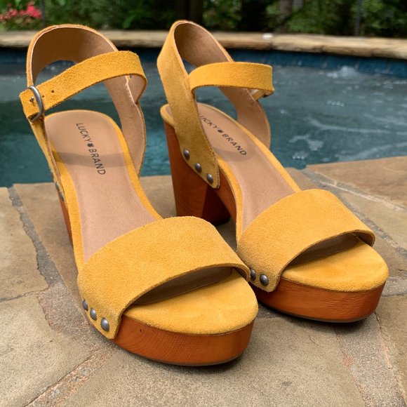 Lucky Brand Yellow Platform Sandals - Picture 5 of 16